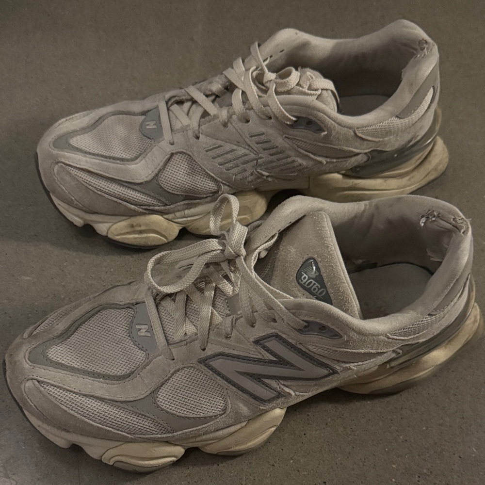 New Balance 9060